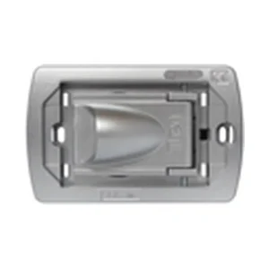 Toma NEW AIR Bticino Living Light Air, gris metalizado